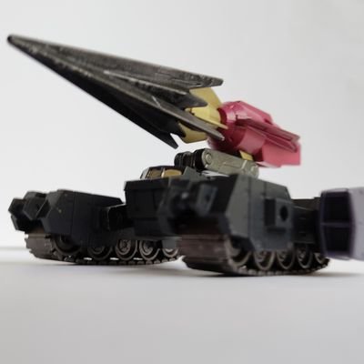 最近はタミヤ模型やメカコレクションや筆塗りにも興味を持ち始めました‼️またまた前のXが使えなくなりシグII改めシグIIIになります!!よろしくお願いします!! エロ垢お金垢ブロックします‼️DMしません‼️