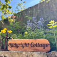 Ladyright Cottage (@ladyrightcott) 's Twitter Profile