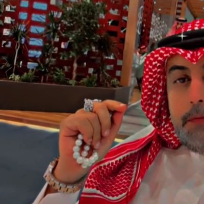 (لا اله الا انت سبحانك اني كنت من الظالمين ) زينة الرجل في عقله، وهيبته في حكمته، وفطنتهُ في حنكته، وجمالهُ في فكره. ماجستير EMBA. الخاص للضروره.🚫💛💙