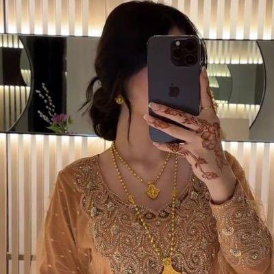 jojoo__20's profile picture. أرقى أنواع الأناقة هي أن تكون بعيداً عن القيل والقال ، عن التدخل في شؤون الآخرين ، نظيف القلب ، سليم الفكر ، طيب الأخلاق 💕 #احباب_بغلف_السعاده