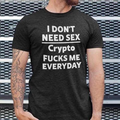 nguyen199477's profile picture. Đam mê blockchain, DeFi & những cú “pump fake” thót tim.
#Crypto #Web3 #BTC #ETH