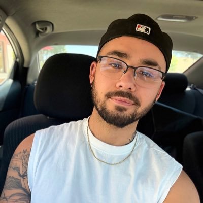 Its_Adamxxx's profile picture. Vers king 💁🏻‍♂️↕️🏳️‍🌈 | 18+ ONLY | OF $6.99 | PM for custom video inquiries/collaborations