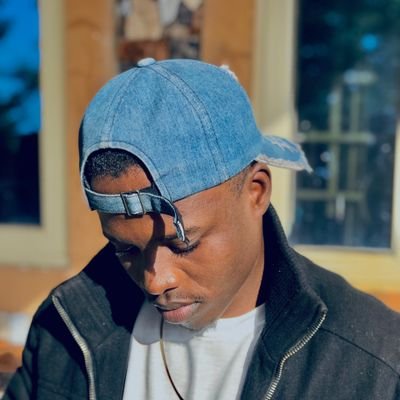 richie_codda's profile picture. Personal growth is the mission.
Better habits.
Bigger goals.
Brighter future.
Building careers that don’t burn you out.