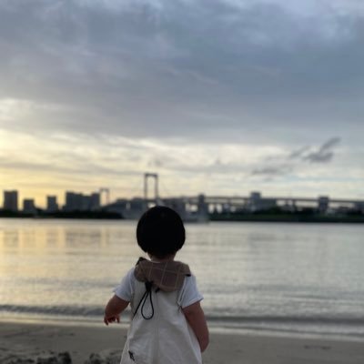 xr0762xPypiGkx5's profile picture. 84生夫妻の妊活記録。30代後半。妊活6年目突入。33歳から自己タイミング→地元の産婦人科受診でタイミング→体外に挑戦。採卵5回済、移植3回❌。4回目妊娠陽性、15週まで行くも流産。5、6陰性、転院後7回目陰性…もう何回やったか忘れました💦2023.7.27移植卵無事着床！夫婦で発信中