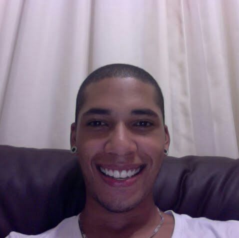 sergiotnt's profile picture. 