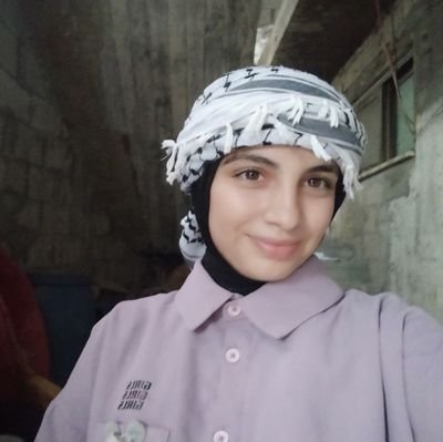 Hello, I am Marah, I am 17 years old, and I live in Gaza. Please help me To survive this genocide and feed my family 💔