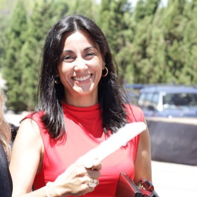 Periodista y Concejala de Participación Ciudadana, Transparencia y Defensor del Ciudadano de Vox.