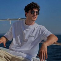 π©πππ (@b_a_j7) 's Twitter Profile