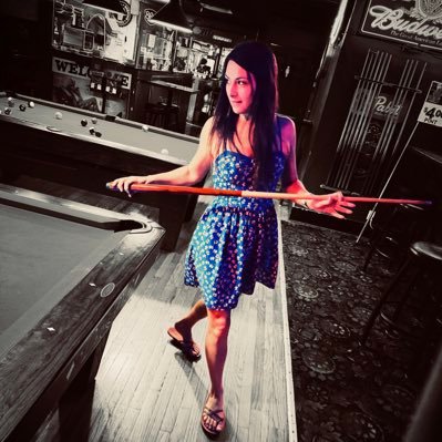 HeatherKing304's profile picture. 