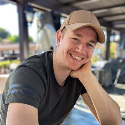 thepaulniemann's profile picture. Clarity in Chaos | Resilience under pressure | Practical frameworks from a German police instructor & father of 3