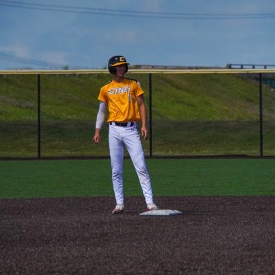 Karson Komnick Profile