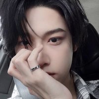 23🤍 (@mleemuno) 's Twitter Profile