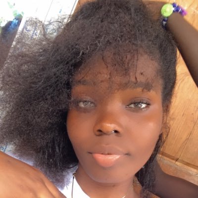 @FCBarcelona💙❤️ @Lakers💜💛 | Messi 🐐| LeBron🐐|20yo|✝️🤍|Songwriter ✍🏽| Ferran 🦈| I tweet in English & French| DON’T FOLLOW ME IF YOU DON’T LIKE ⚽️🏀 🎶