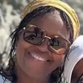 Missing periscope. Praying to Elon to bring it back. Mom,volleyball coach, small business owner and enjoy 🧘♀️