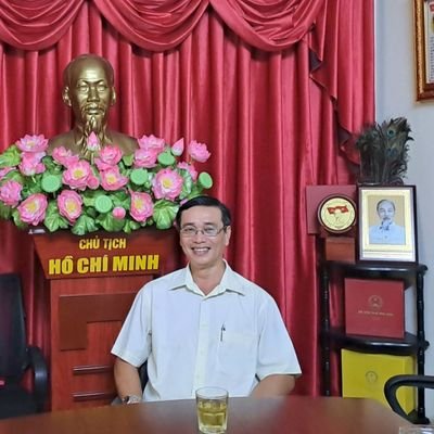 QucTr15504389's profile picture. 