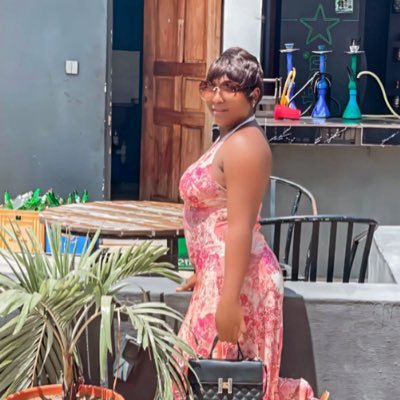 Adetokunbo39821's profile picture. Sunshine in a world of chaos 🌻