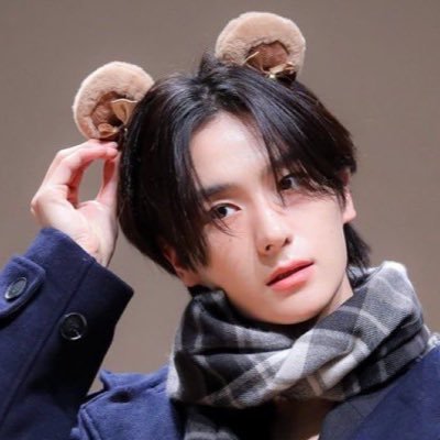 ข้าพเจ้ามิได้ซับซ้อน ข้าพเจ้าซื่อตรง ในแบบของข้าพเจ้า | Taurus - 15:5 ♉️ | the b | Carat | my day