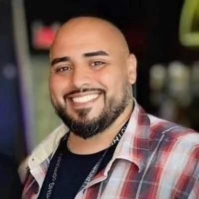 Father/Husband/Friend • Student • Coach • @Snapdragon Insider • Currently Using: @nothing Phone (3), Ear, Headphone (1), @OnePlus Watch 3