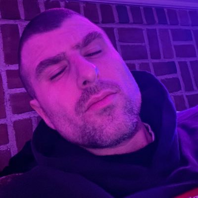 V1DE0NASTY's profile picture. Gargling on my gimmick account @throatvolcano