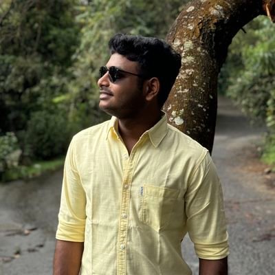 heytharrun's profile picture. 22 • marketing • gud vibes & bad jokes