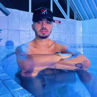 Victor (@decfns) 's Twitter Profile