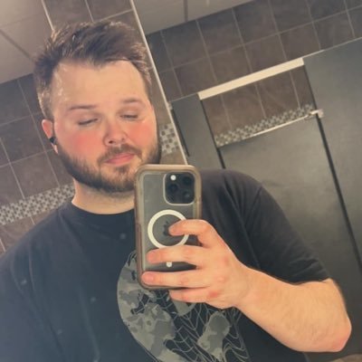 Tyler GT: Razors Renegade : Steel worker : https://t.co/JqusZsoutC
