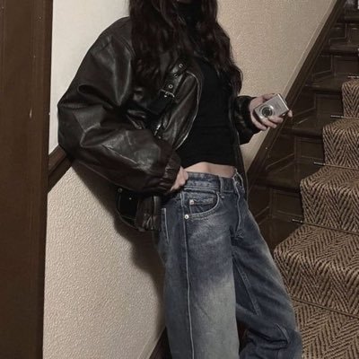 1llirie_'s profile picture. 