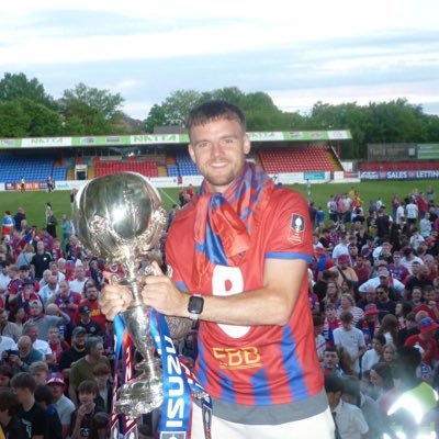 Tylerfrost_'s profile picture. 26// professional Footballer⚽️ // L❤️ // Coby Joshua & Cree Junior💙 // Represented by @Endgamegroup ⚽️