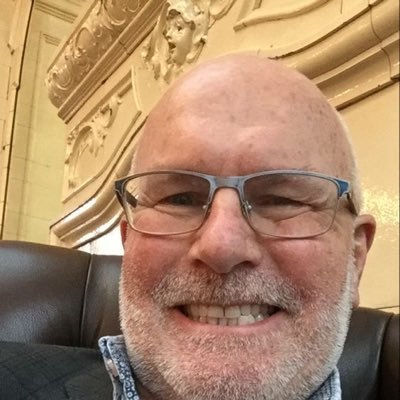 raphael_scott's profile picture. if you'd like $500 weekly allowance,hmu instant send