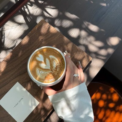 Tanneryanara's profile picture. Enjoy every journey, fall in love with every challenge, coffee is an indispensable companion.
#BTC