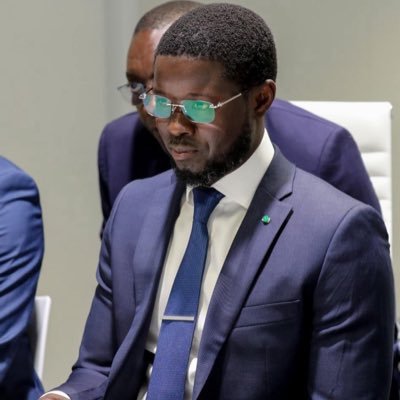NiitouRewmi🇸🇳 Profile