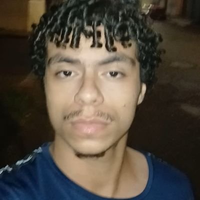 Cuidado: meu conteúdo pode causar suspiros, vício e vontade de mandar DM! Só entre se for forte… 🔞