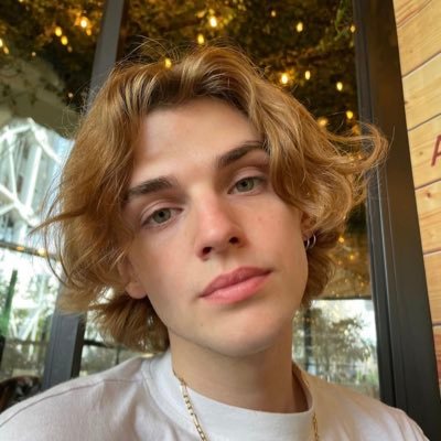 larryjms0's profile picture. Proudly 🏳️‍🌈 Artiste X Massage therapist