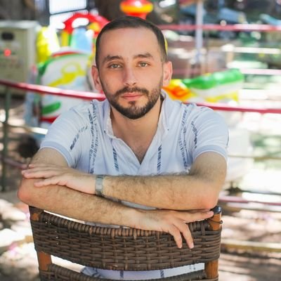 I was born in Syria ,
Tartus 🌊
I'm 29 years 💜
Pisces 🐬