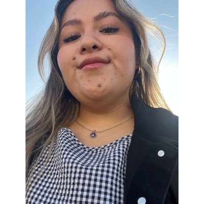 annevero's profile picture. 2something | Egoísta, Impaciente, Difícil De Manejar. | Inglés, Francés y Español. | Swiftie. | Turismóloga | LART | «No guilt complex or regret of any kind».