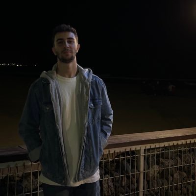 em1rkan_'s profile picture. Eccedentesiast