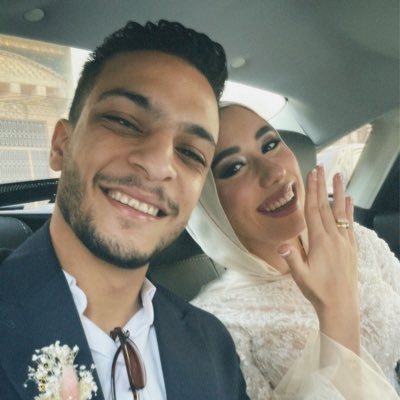 UYomnaa's profile picture. 🕊️