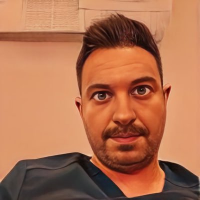 dr_anesthetist's profile picture. من المؤسف أن تعيش فى وطن لا تحلم فيه إلا بمغادرته .. الزمالك أكبر قلعه رياضيه 🇦🇹 .. صحيح البنج بتاعى غالى شويه بس آخر بهججه …. وإنه لچهاد .. نصر أو إستشهاد .