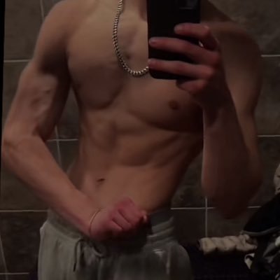 Gym geek - 19 - GA - yes I want it and yes dm me and yes you will be happyyy😜