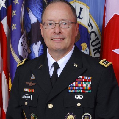 AlexandrKe29272's profile picture. Patriot by duty, warrior by heart. #USAarmy Serving with honor, protecting with pride. 🪖🎖
                     GOD BLESS  AMERICA