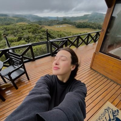 Biiancassiilva's profile picture. 