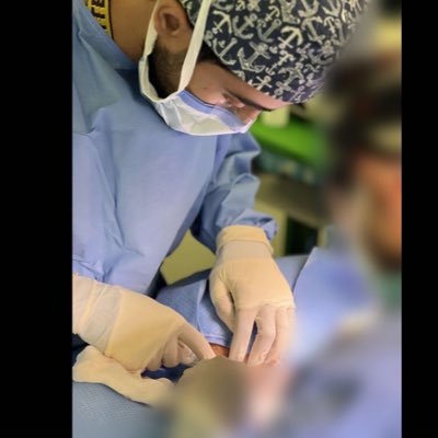 otorhinolaryngology and head and neck surgery resident at @KFSHDammam | ما بين مشرط الطبيب وهدوء الكلمة، أكتب لأزرع أثرًا لا يُنسى