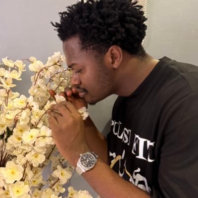 astro2dwrld's profile picture. WE CAN MAKE THE WORLD A BETTER PLACE. TWITTER IS NOT TRUE TO LIFE!