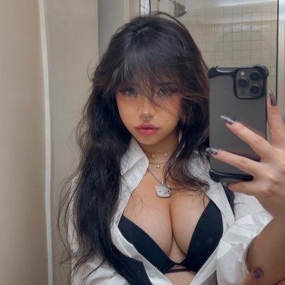 hai I’m angelicant lol I cosplay kinda 🪽see more me in DMs