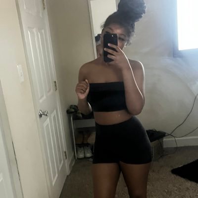 nataliaacass's profile picture. 