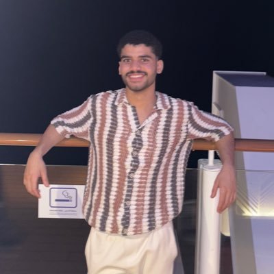 7ariry_'s profile picture. Student at #KSAU_HS || B24 👨🏻‍⚕️🩺