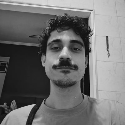 https://t.co/GN2iUOJvOA
Torcedor do @Atletico de berço
Cientista Social pela UFC.
Artista Urbano.
Endurecer sem perder a ternura
ⓒⓐⓜ