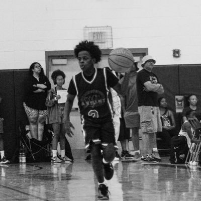 Fairfield middle ‘30 | PG#3 | 5’2 103lbs | 13y/o | #studentathlete