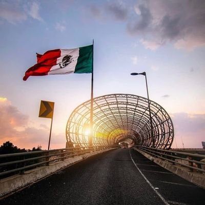 Ningún partido político esta por encima del bienestar de los contrerrnses. No idolatrar SERVIDORES PUBLICOS y exigir que hagan su trabajo, el es primer paso.