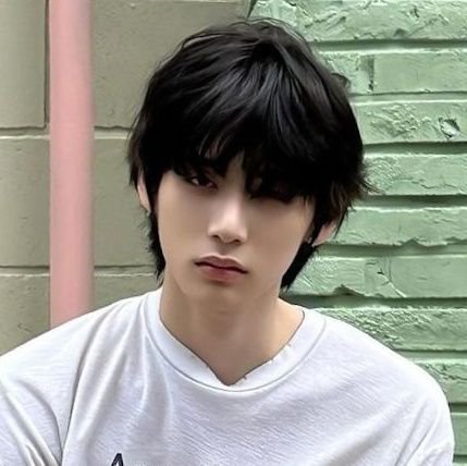 loveirohaa's profile picture. spring into summer